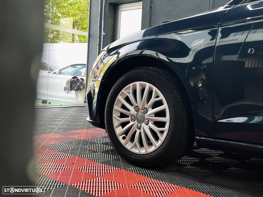 Audi A3 Sportback 1.6 TDI - 9