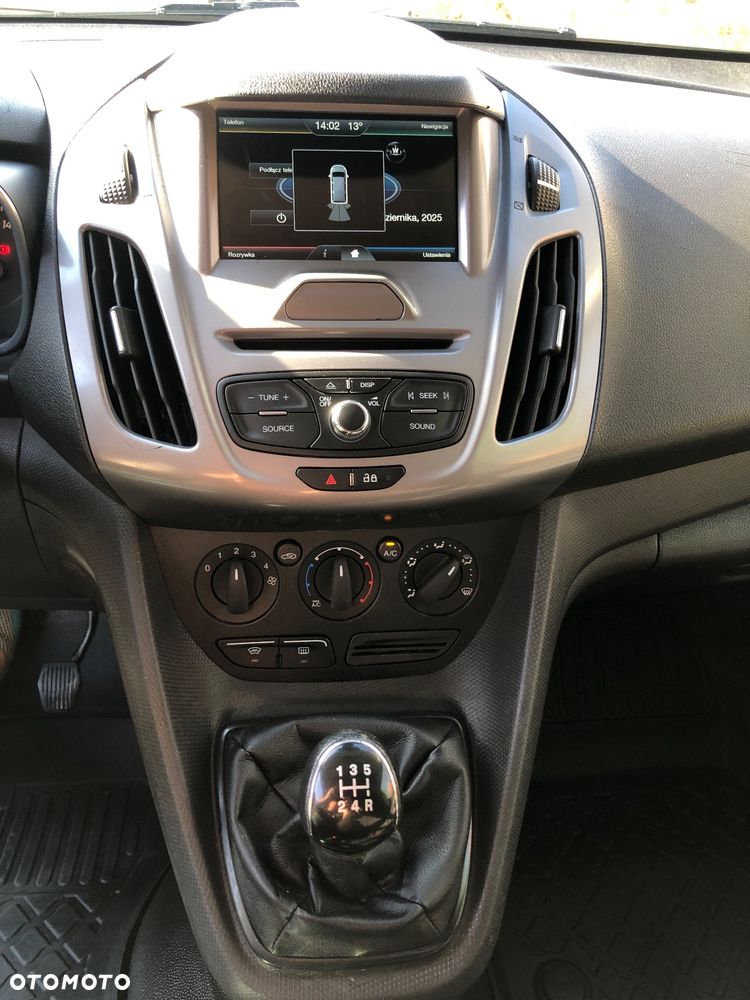 Ford Transit Connect - 13