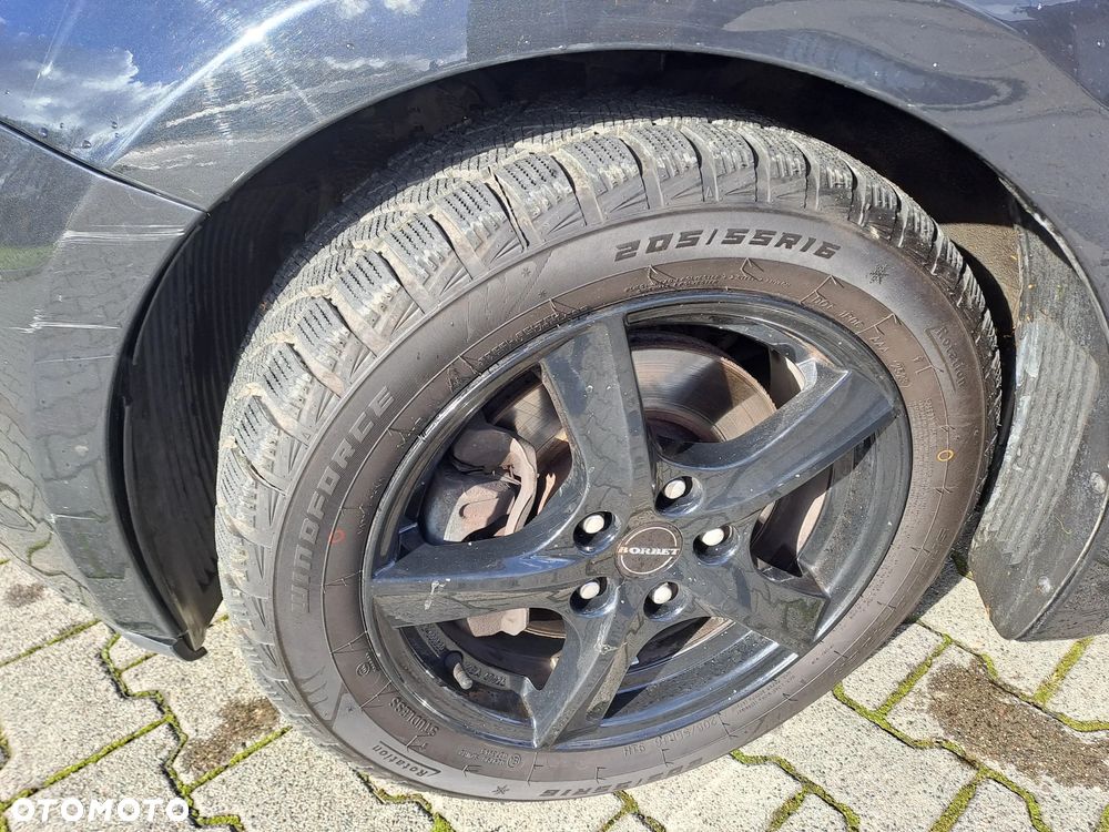 Kia Ceed Cee'd 1.6 GDI L DCT - 10