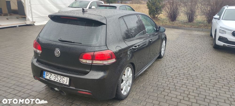 Volkswagen Golf - 3