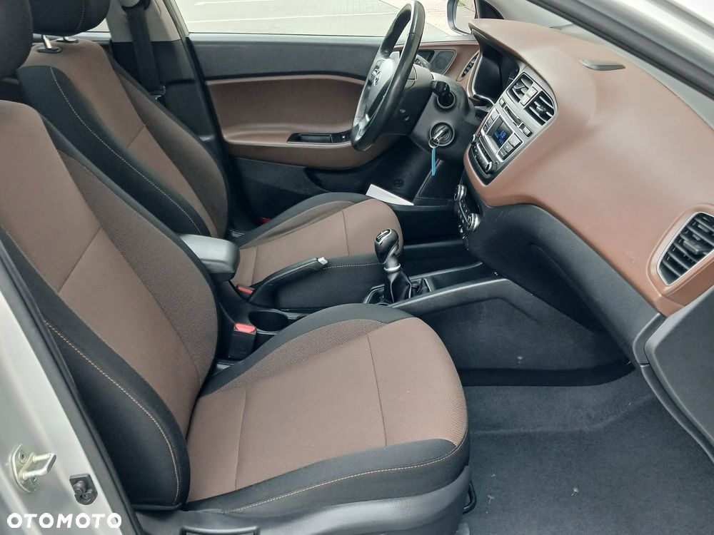 Hyundai i20 1.4 Style - 19