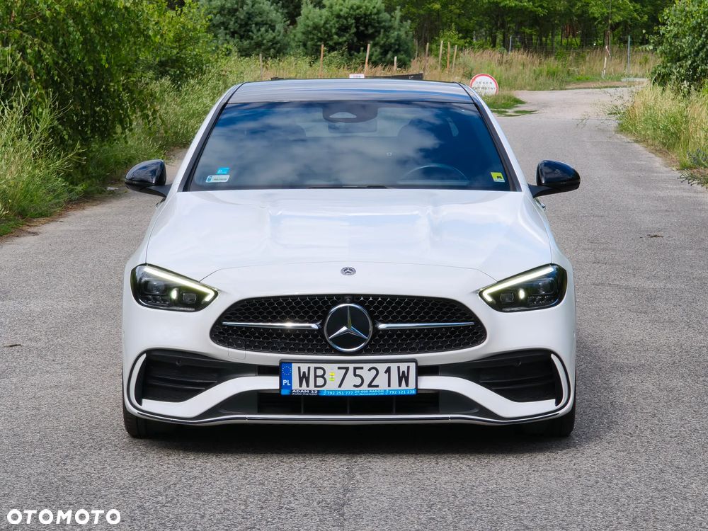 Mercedes-Benz Klasa C 180 mHEV AMG - 29