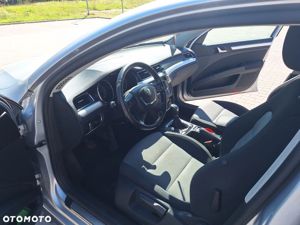 Skoda Superb 2.0 TDI Ambition - 5