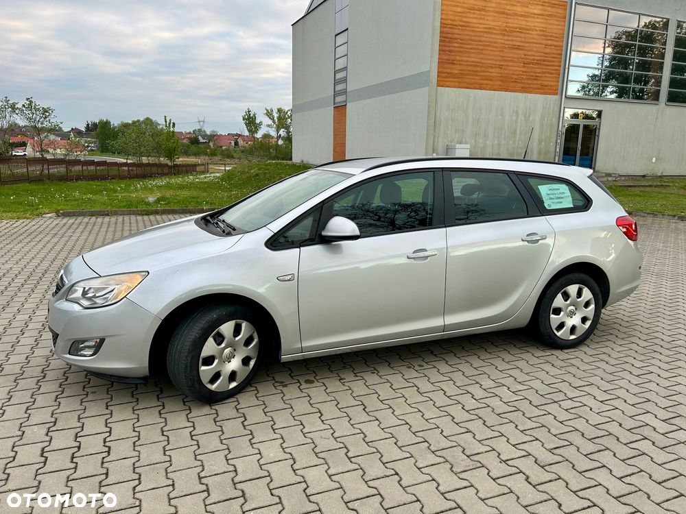 Opel Astra 1.7 CDTI DPF Style - 4