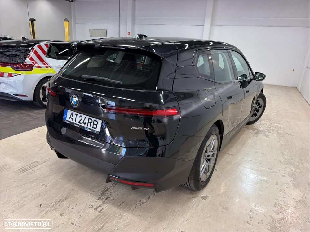 BMW Ix 2022 photo 3