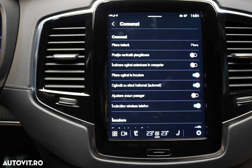 Volvo XC 90 B5 D AWD Ultimate Dark - 26