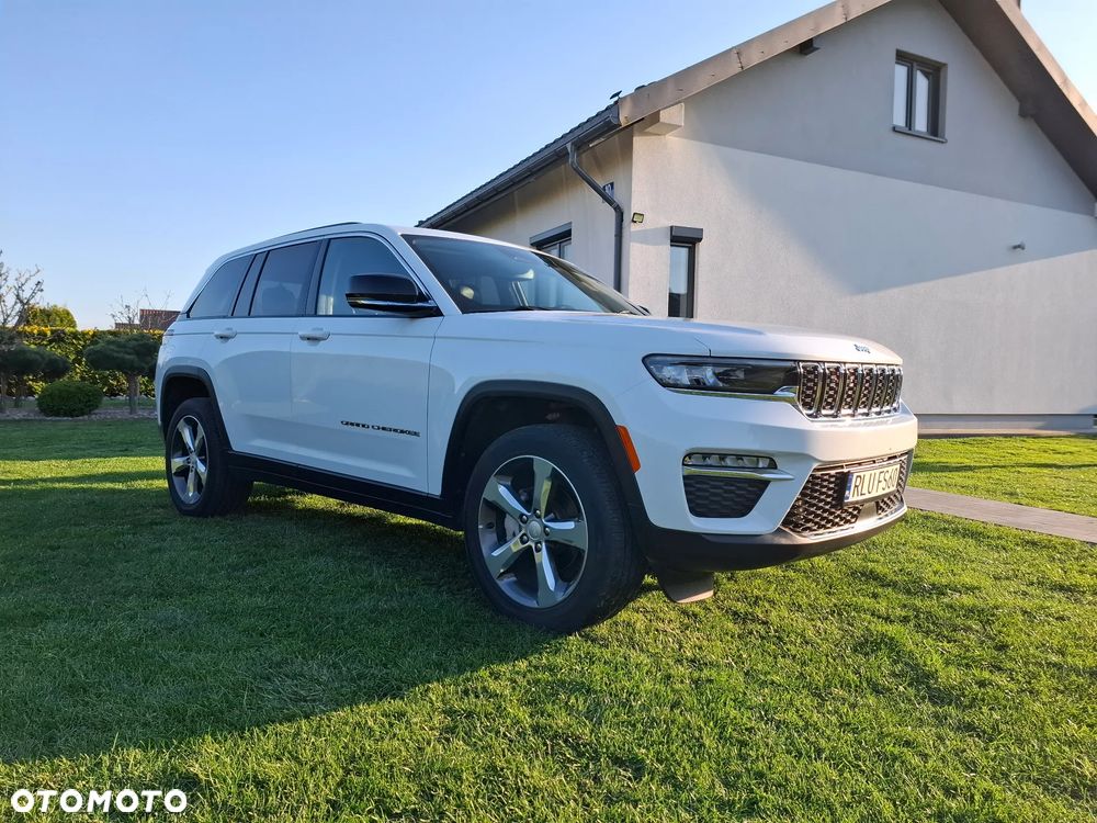 Jeep Grand Cherokee - 10