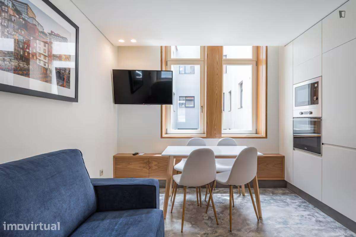 Apartamento com 1 quartos - localizado em Santo Ildefonso Porto - Grande imagem: 4/11