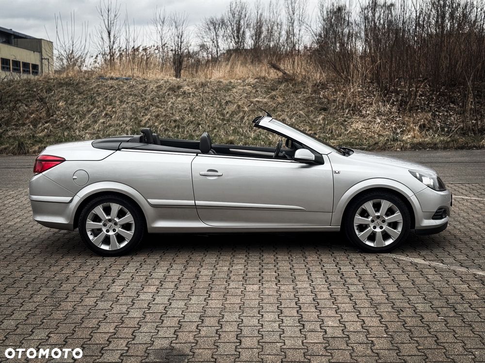 Opel Astra 1.6 Enjoy - 4