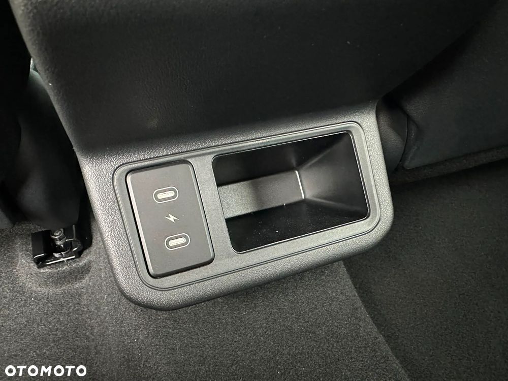 Kia K4 1.6 T-GDI L - 14