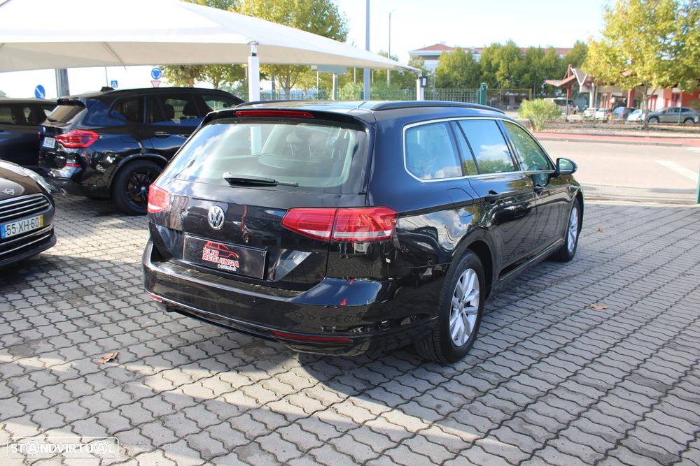 VW Passat Variant 2.0 TDi Confortline - 5