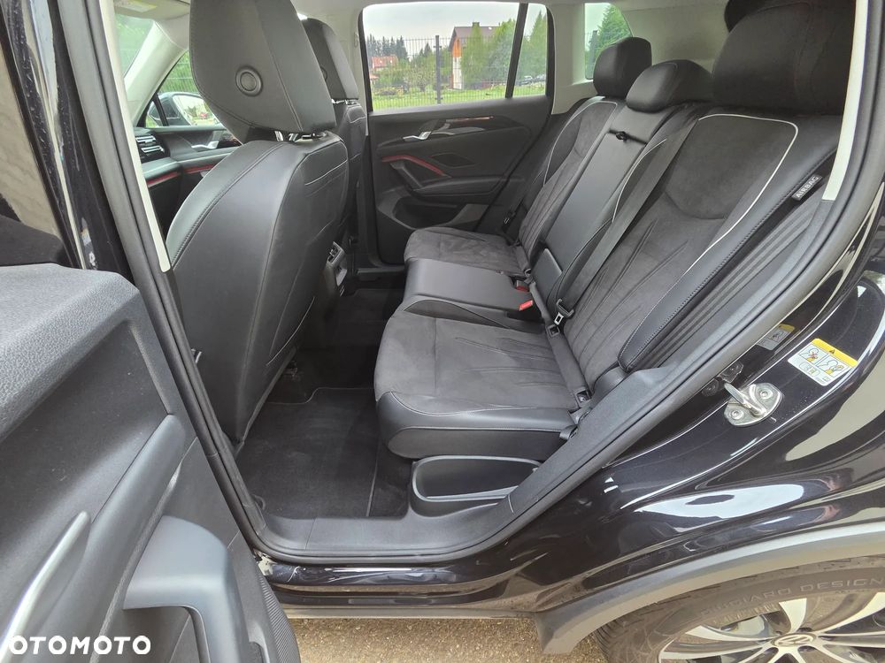 Volkswagen Tiguan - 22