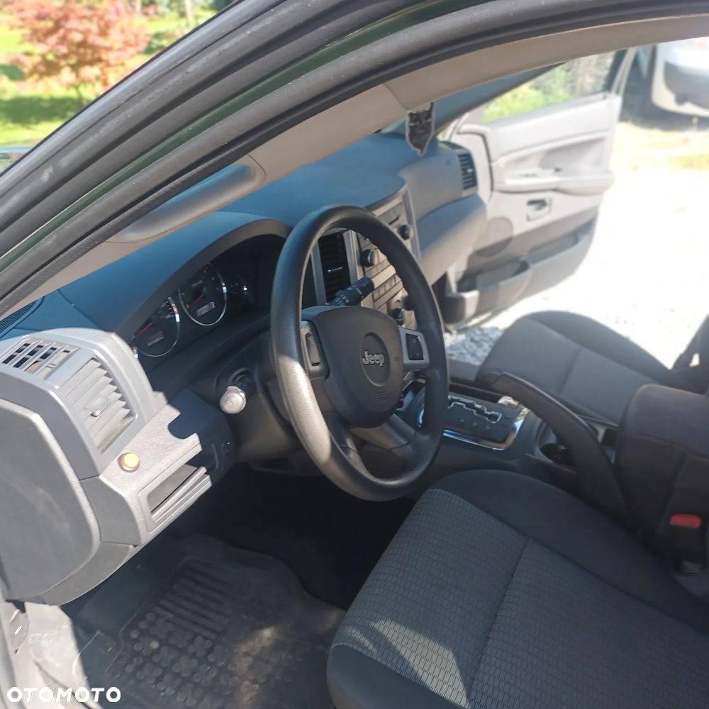 Jeep Grand Cherokee - 6
