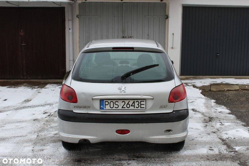 Peugeot 206 - 3