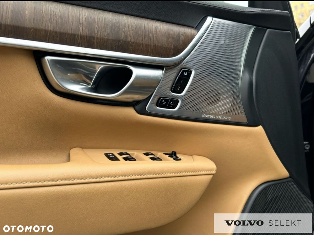 Volvo V90 Cross Country - 10
