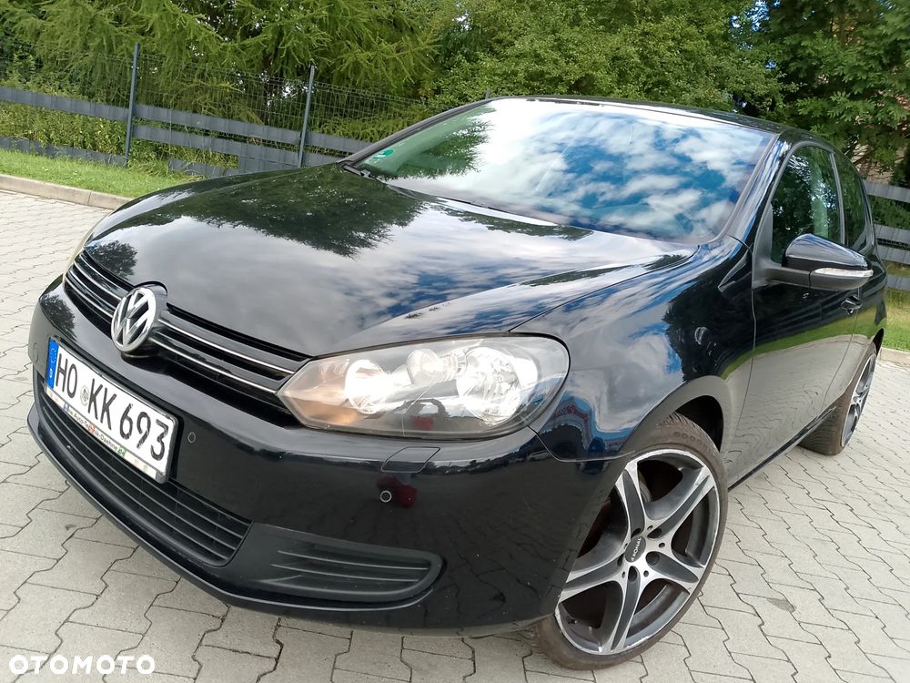 Volkswagen Golf 1.6 TDI DPF Highline - 1