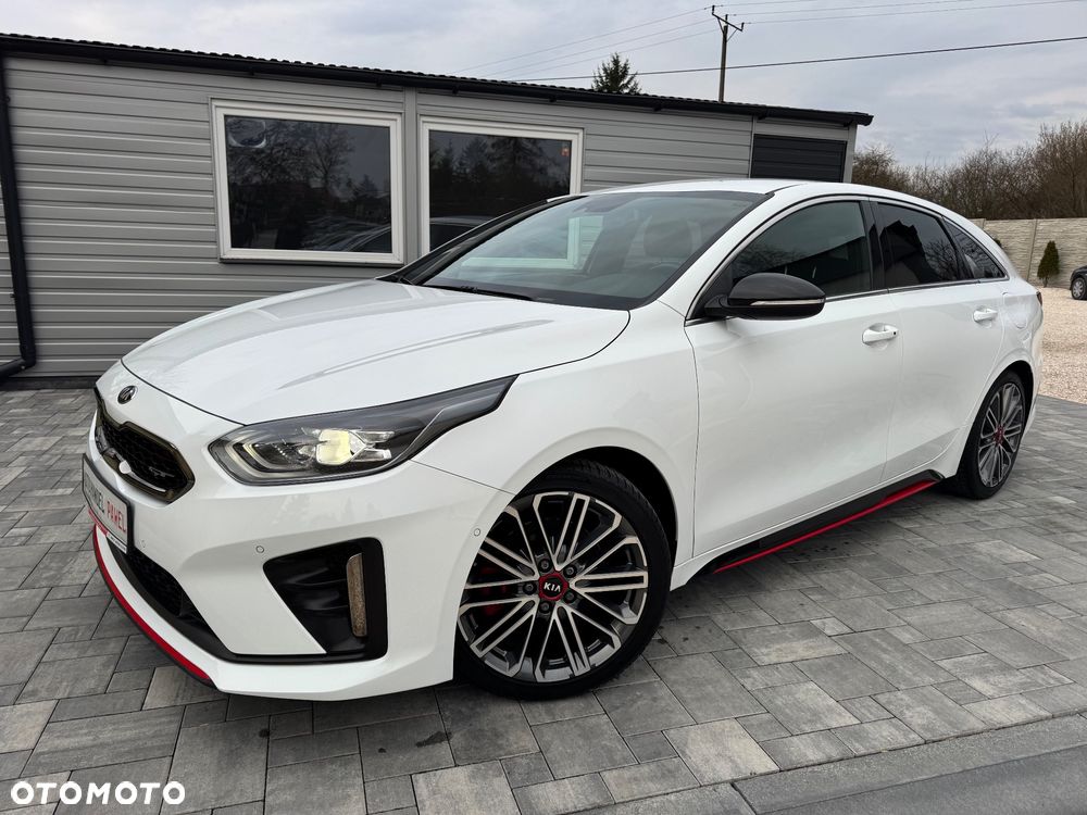 Kia ProCeed 1.6 T-GDI GT - 17