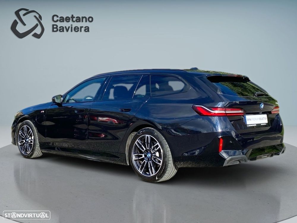 BMW 530 e Pack Desportivo M - 23