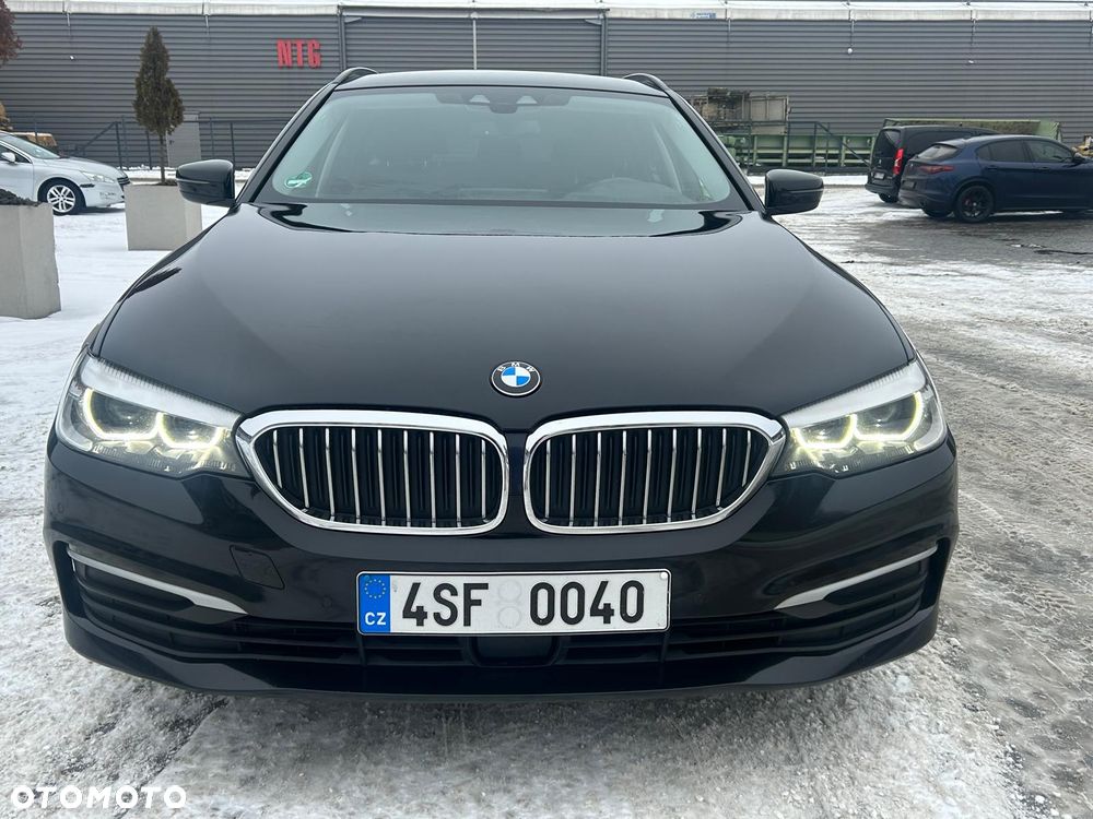 BMW Seria 5 530d xDrive Sport Line - 14