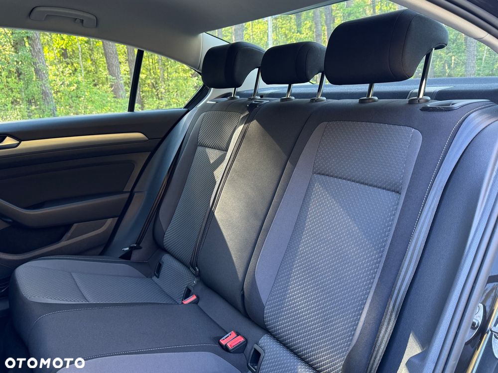 Volkswagen Passat 1.5 TSI EVO Essence DSG - 13
