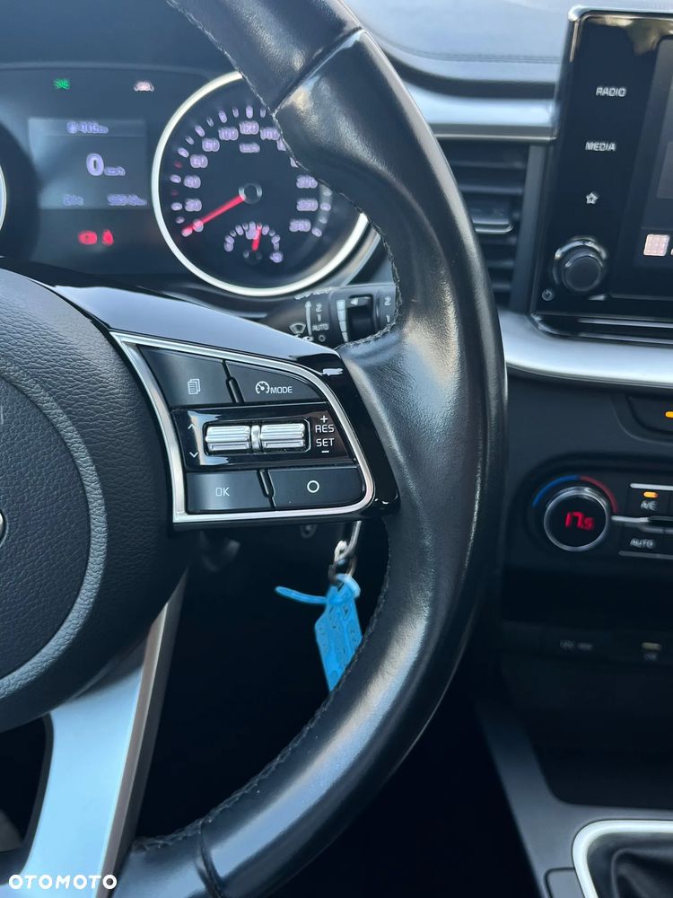 Kia Ceed 1.5 T-GDI M - 15