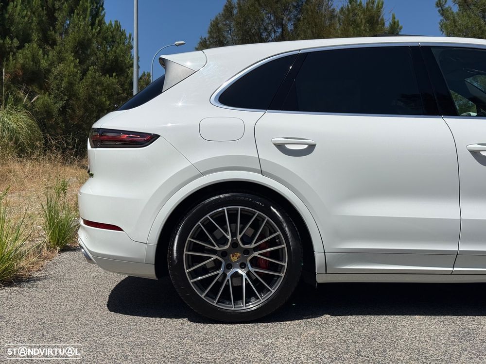 Porsche Cayenne E-Hybrid Tiptronic S - 19