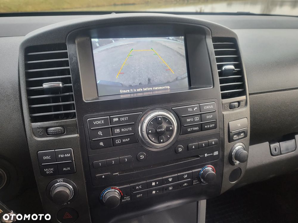 Nissan Navara 3.0 D V6 Platinum Long - 5