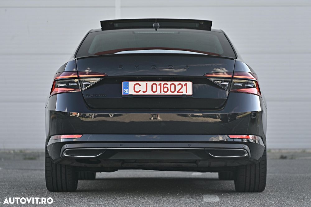 Skoda Superb 2.0 TDI DSG Sportline - 13