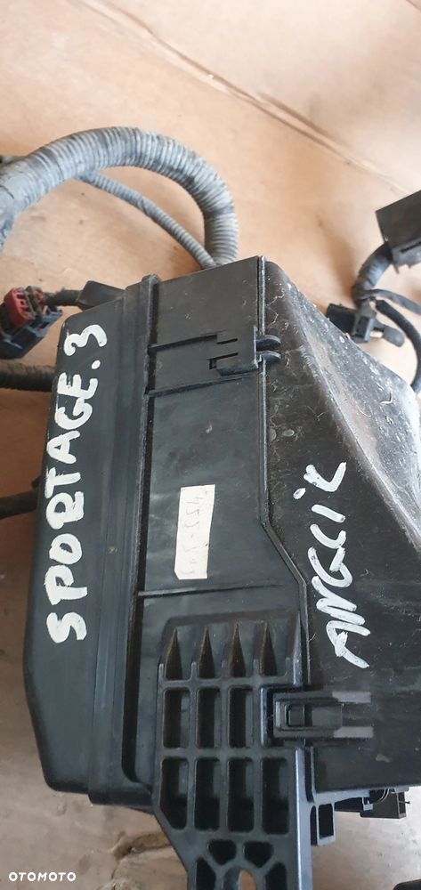 Instalacja wiązka silnika wtyczki wtyczka przewód kabel Kia Sportage III 1.7 CRDI - 17