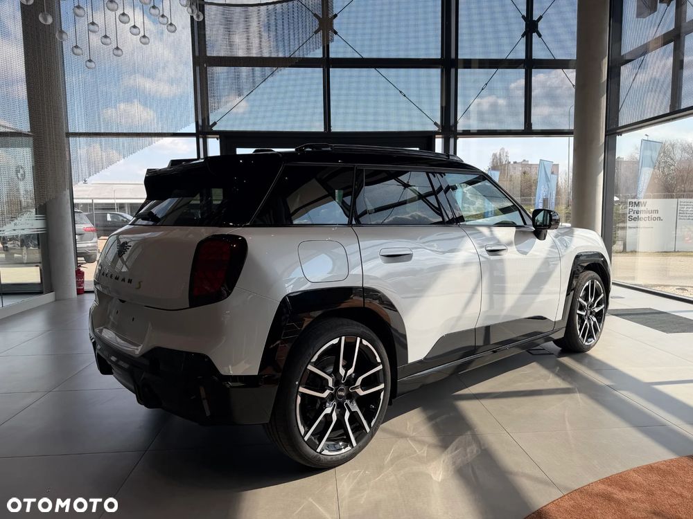 MINI Aceman SE John Cooper Works Trim - 6