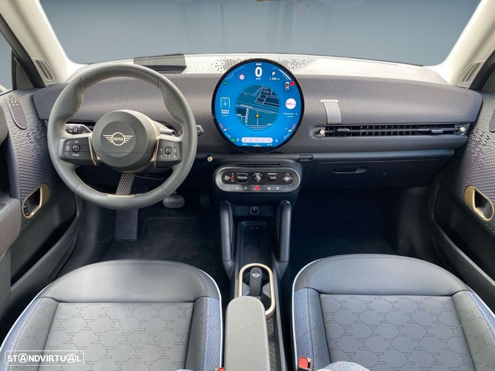 MINI 3 Portas Cooper E Classic S - 4