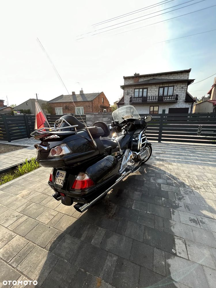 Honda GL - 5