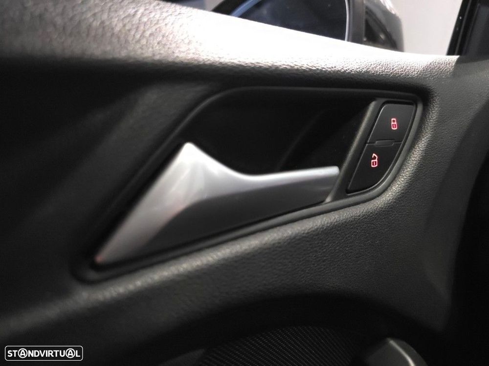 Audi A3 Sportback 1.6 TDI Attraction S tronic - 23