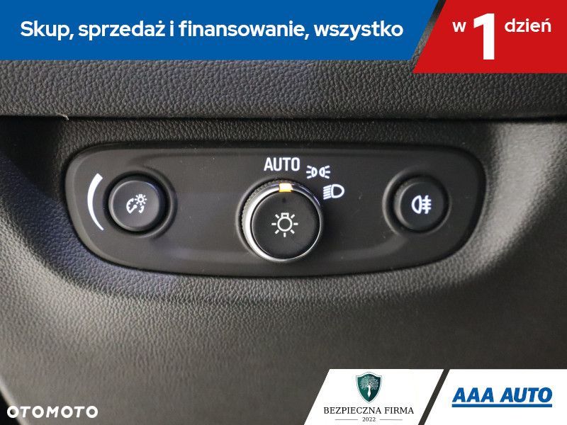 Opel Insignia - 18