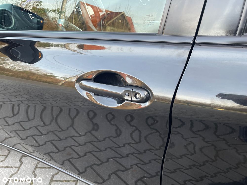 Nissan Note 1.5 dCi Tekna EU6 - 16