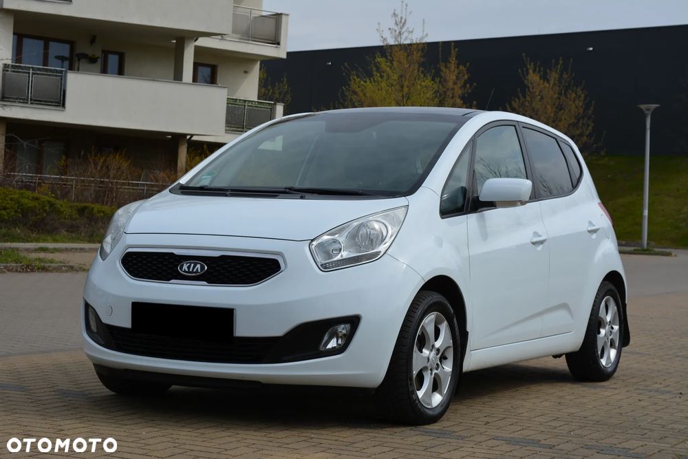 Kia Venga 1.4 CVVT Titanium Collection - 13