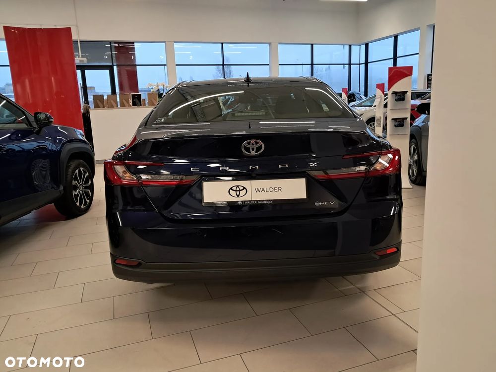 Toyota Camry 2.5 Hybrid Dynamic Force Comfort e-CVT - 3