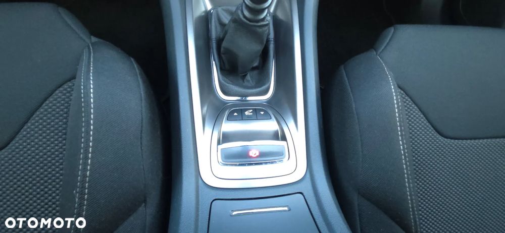 Citroën C5 2.0 HDi Seduction - 14