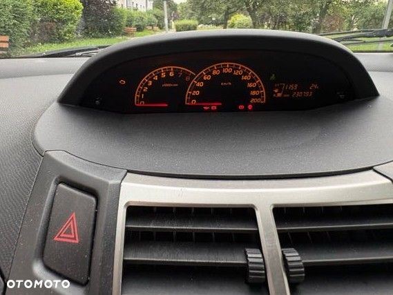 Toyota Yaris 1.33 Luna - 13