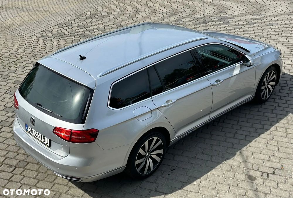 Volkswagen Passat 2.0 TDI Bi-Turbo BMT 4Mot Highline DSG - 19