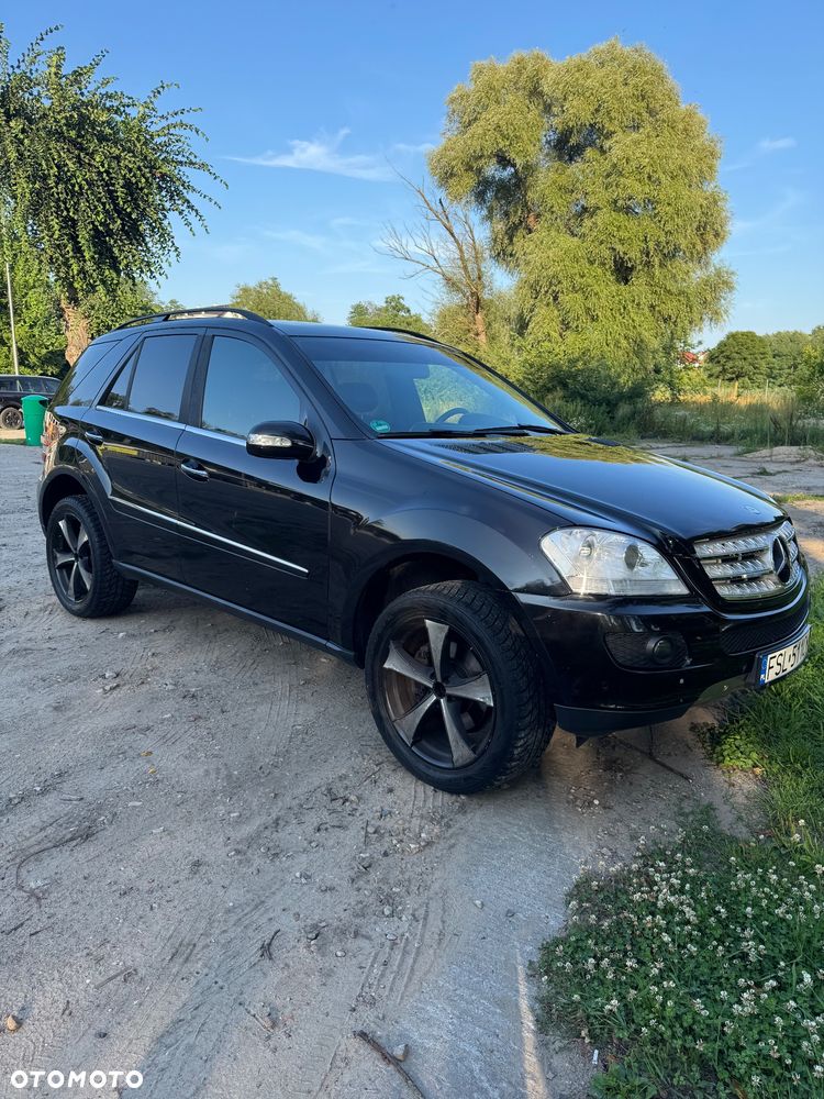 Mercedes-Benz ML 350 4-Matic - 8