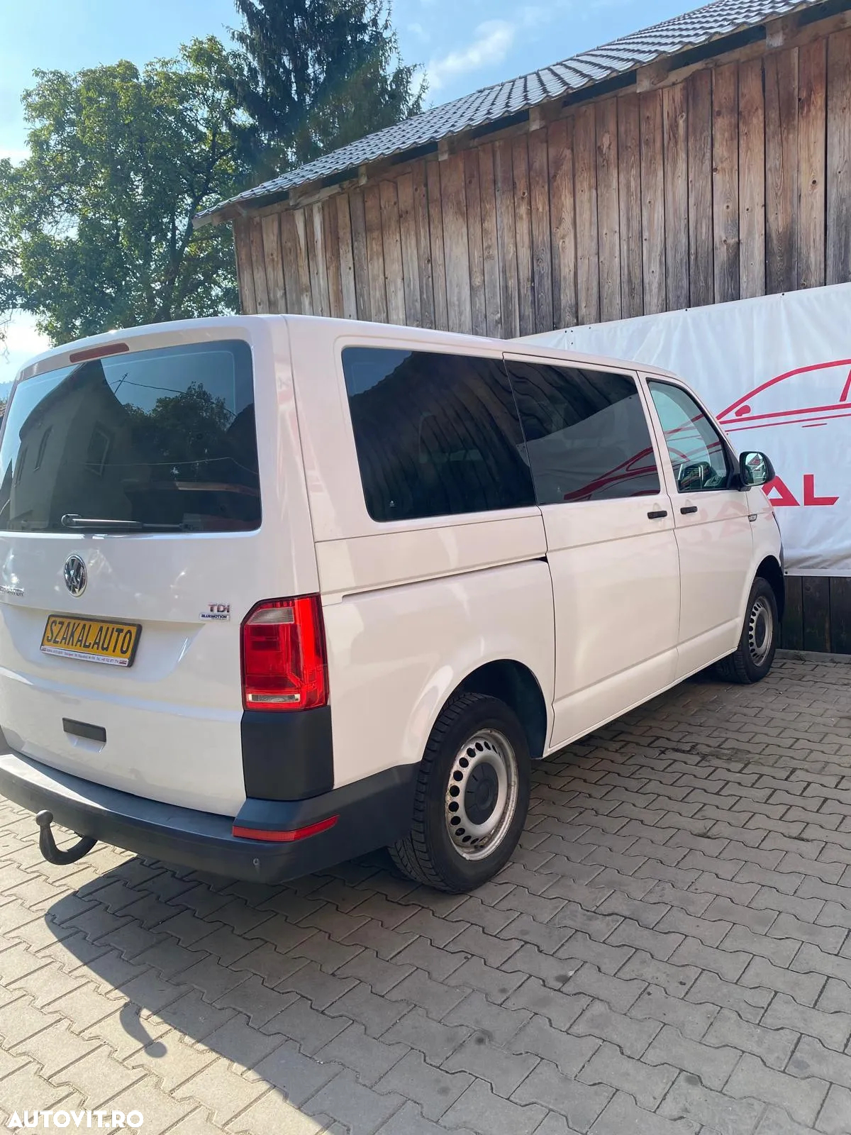 Volkswagen Transporter Kombi T6 2.0 TDI 75 kW LR - 22
