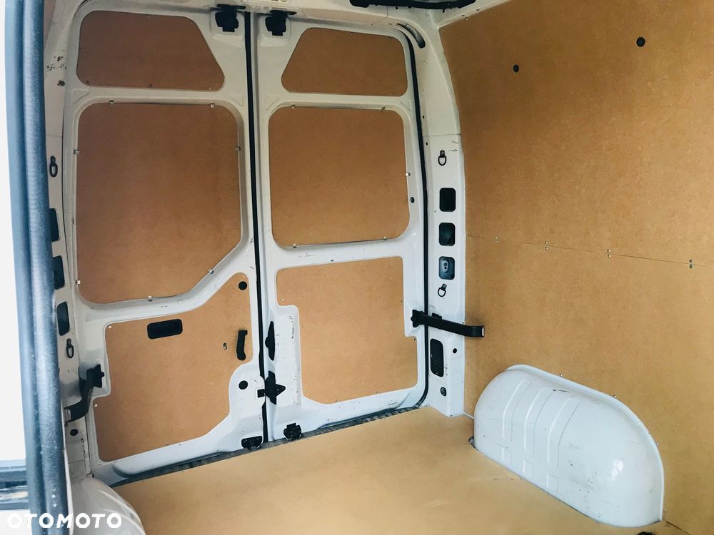 Opel Movano - 12