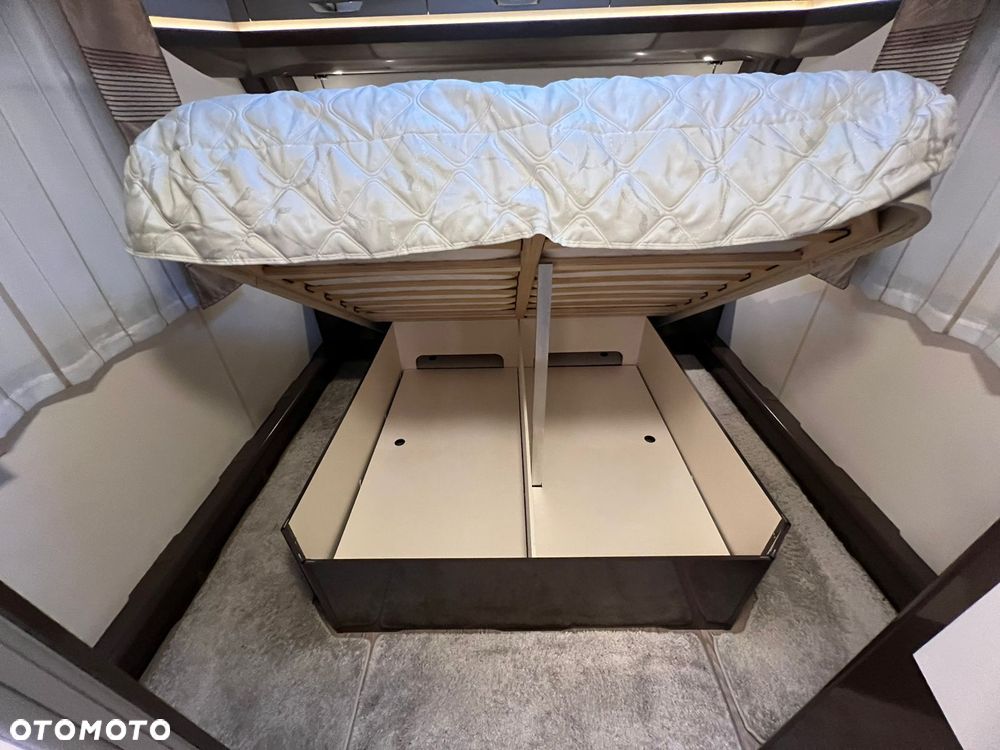 Hobby 650 UFF PREMIUM - 12