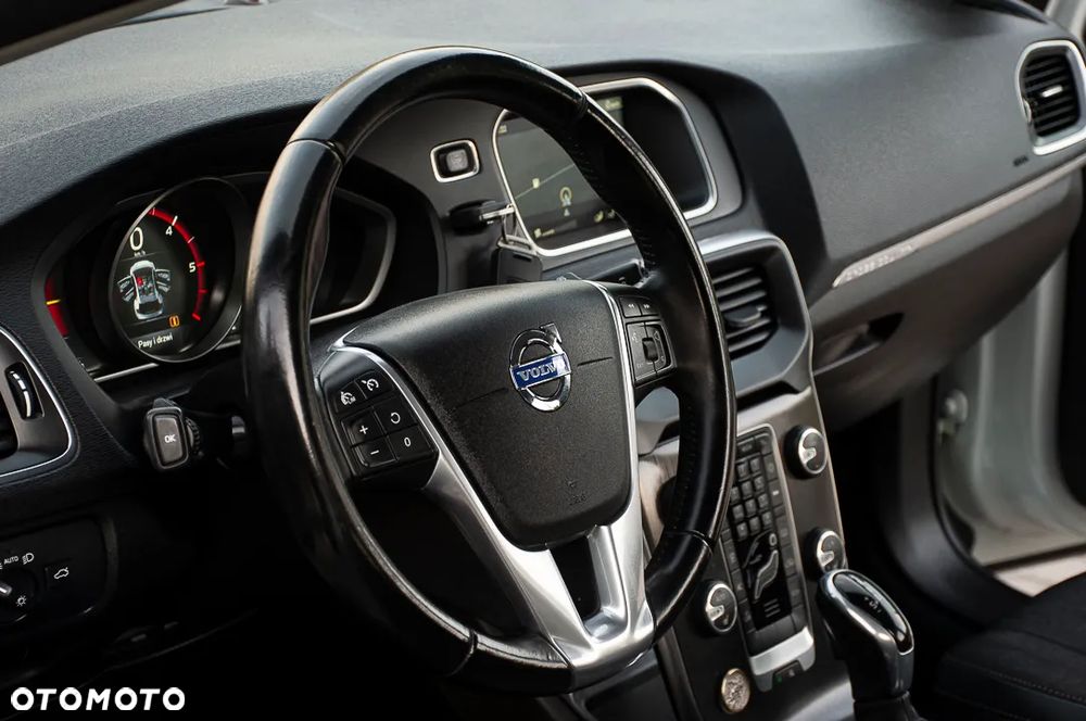 Volvo V40 Cross Country D4 Drive-E Summum - 23