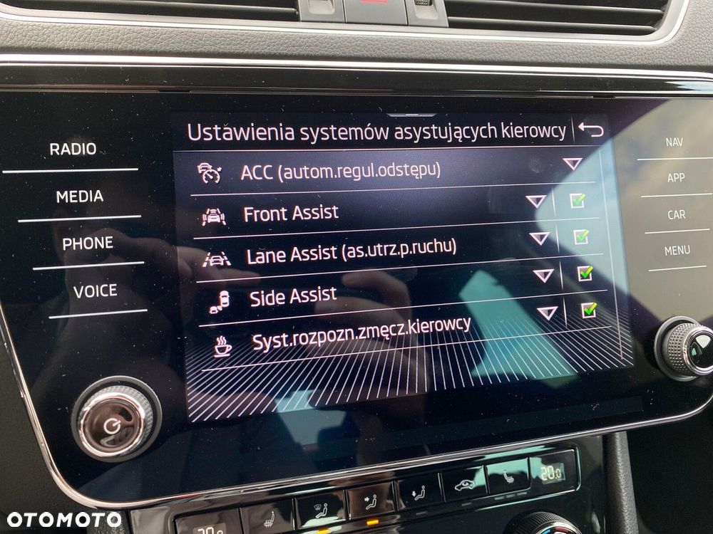Skoda Superb 2.0 TSI Style DSG - 21