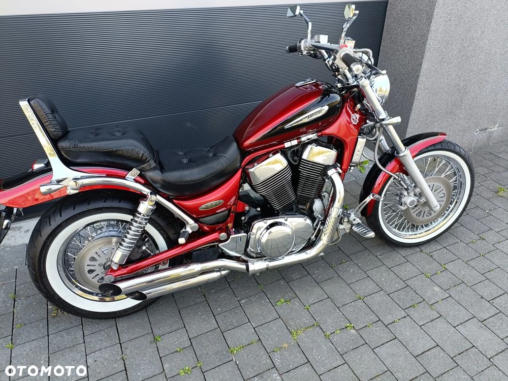 Suzuki Intruder - 2