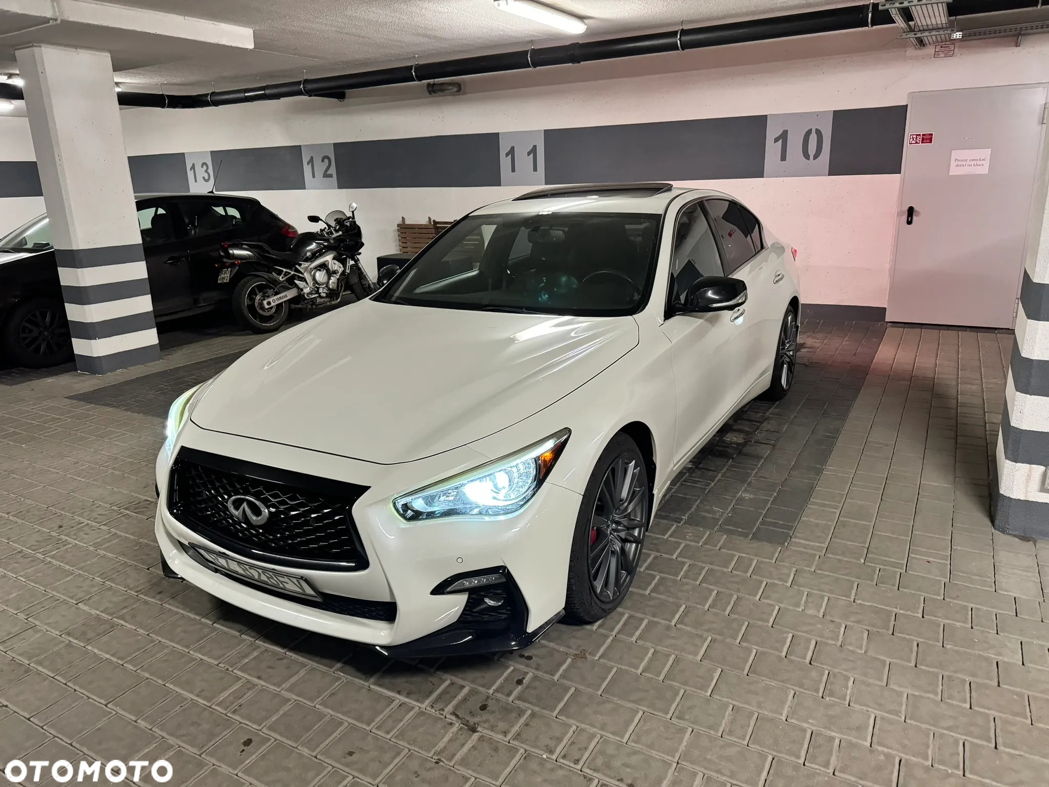 Infiniti Q50 Q50S 3.0t Sport - 2