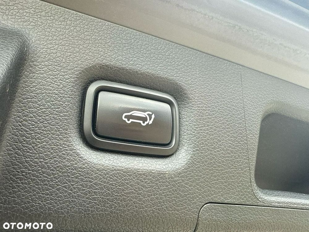 Hyundai Santa Fe - 18