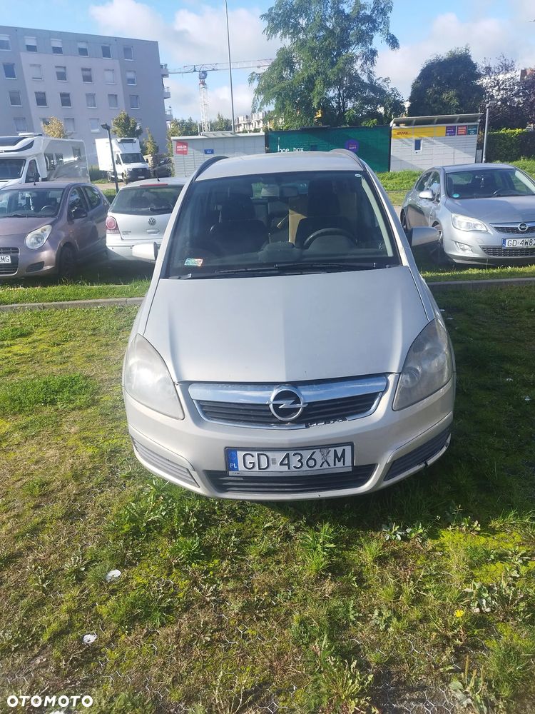 Opel Zafira 1.9 CDTI Cosmo - 1